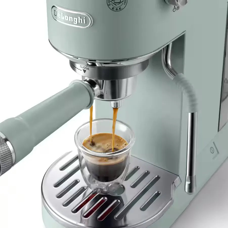 ყავის აპარატი DeLonghi EC890.GR